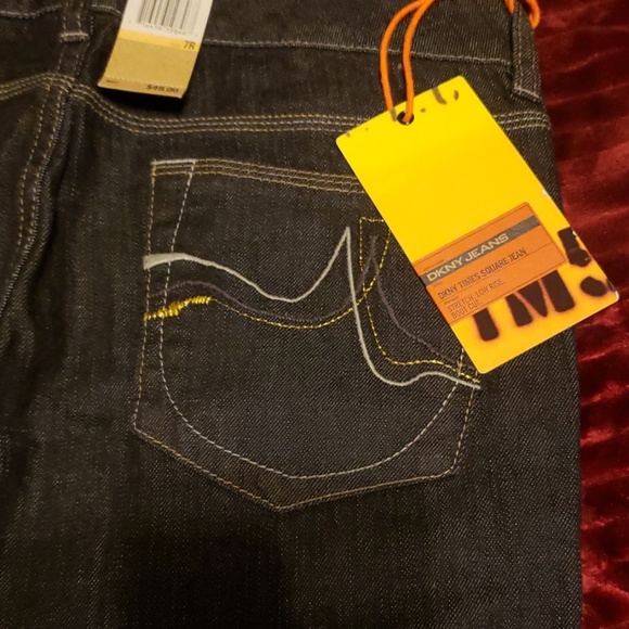 NWT Low rise boot cut jeans - Picture 2 of 4